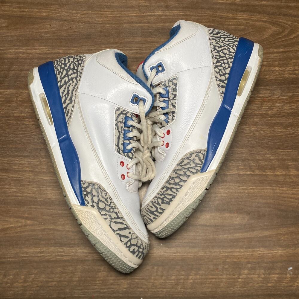 Kid's Air Jordan 3 Retro OG True Blue White 2016 Size 6Y Sneakers (854261-106)